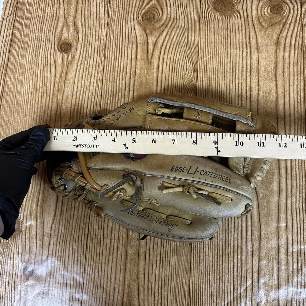 Vintage Rawlings Baseball Glove Mike ‎ Schmidt 1061 -Edge-u-Cated Heel - Picture 11 of 11
